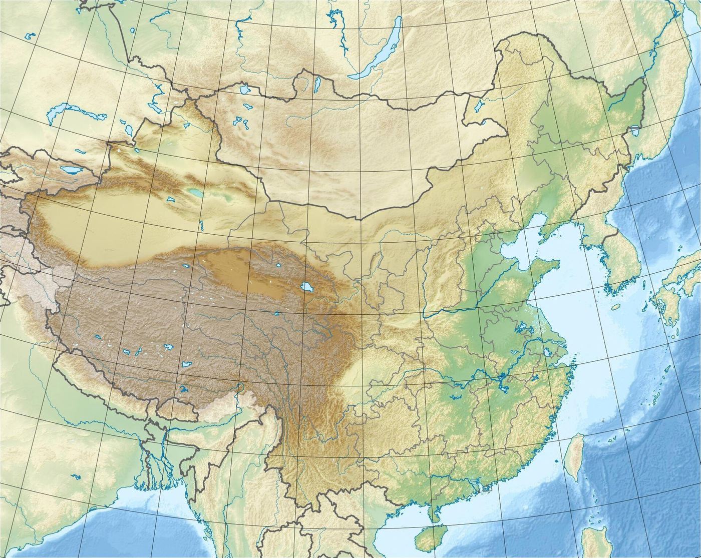中国と周辺海域の地図。山東半島の南側に青島が位置し、黄海を挟んで朝鮮半島と向き合う